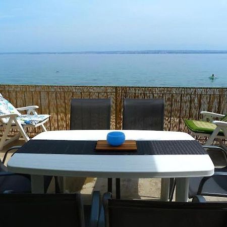 Holiday Home Villa Jadran - 10 M From Beach Preko Exteriör bild