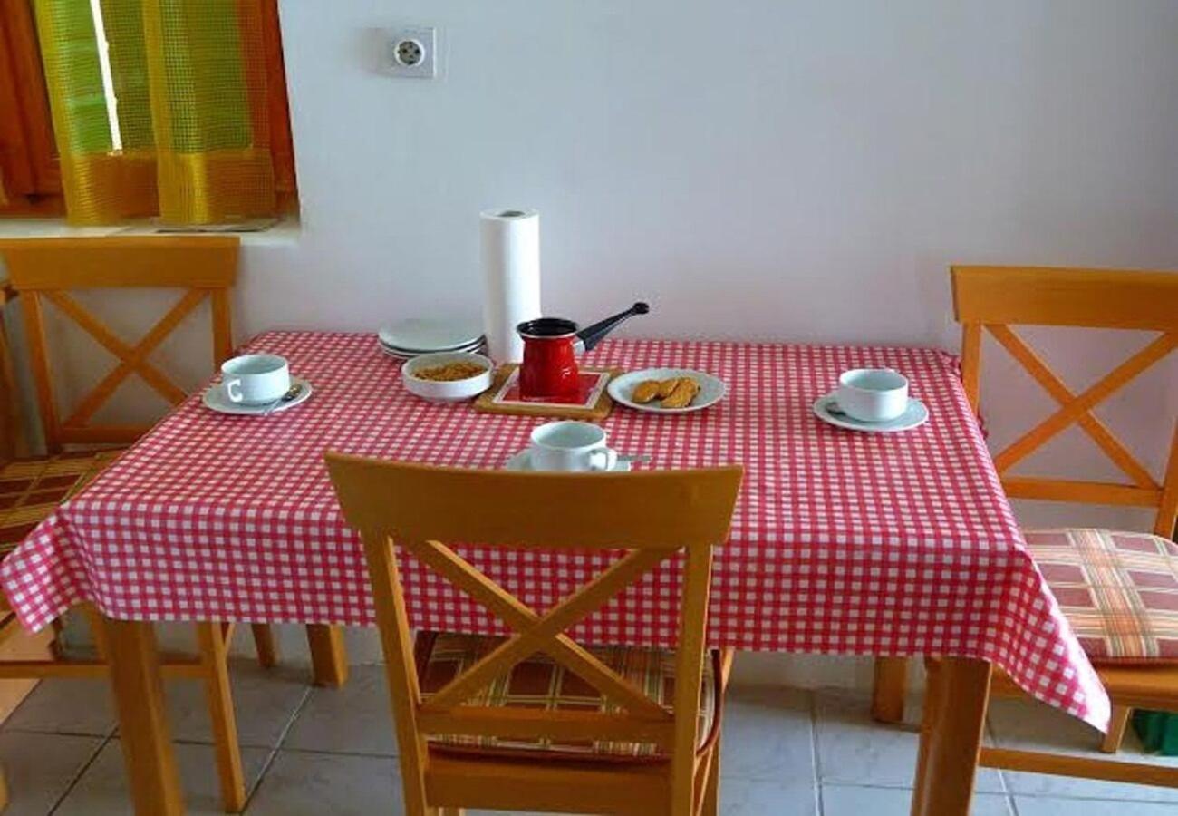 Holiday Home Villa Jadran - 10 M From Beach Preko Exteriör bild